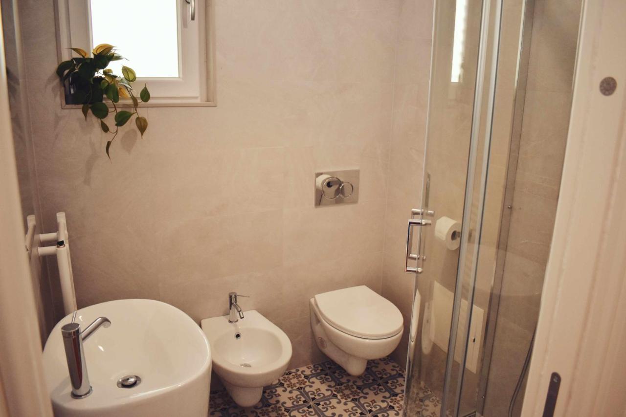 Il Casale Dei Calanchi Bed & Breakfast Aliano Exterior photo